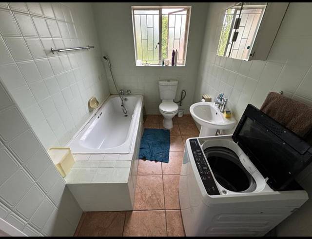 3 BEDROOM TOWNHOUSE FOR SALE IN BIRCHLEIGH NORTH